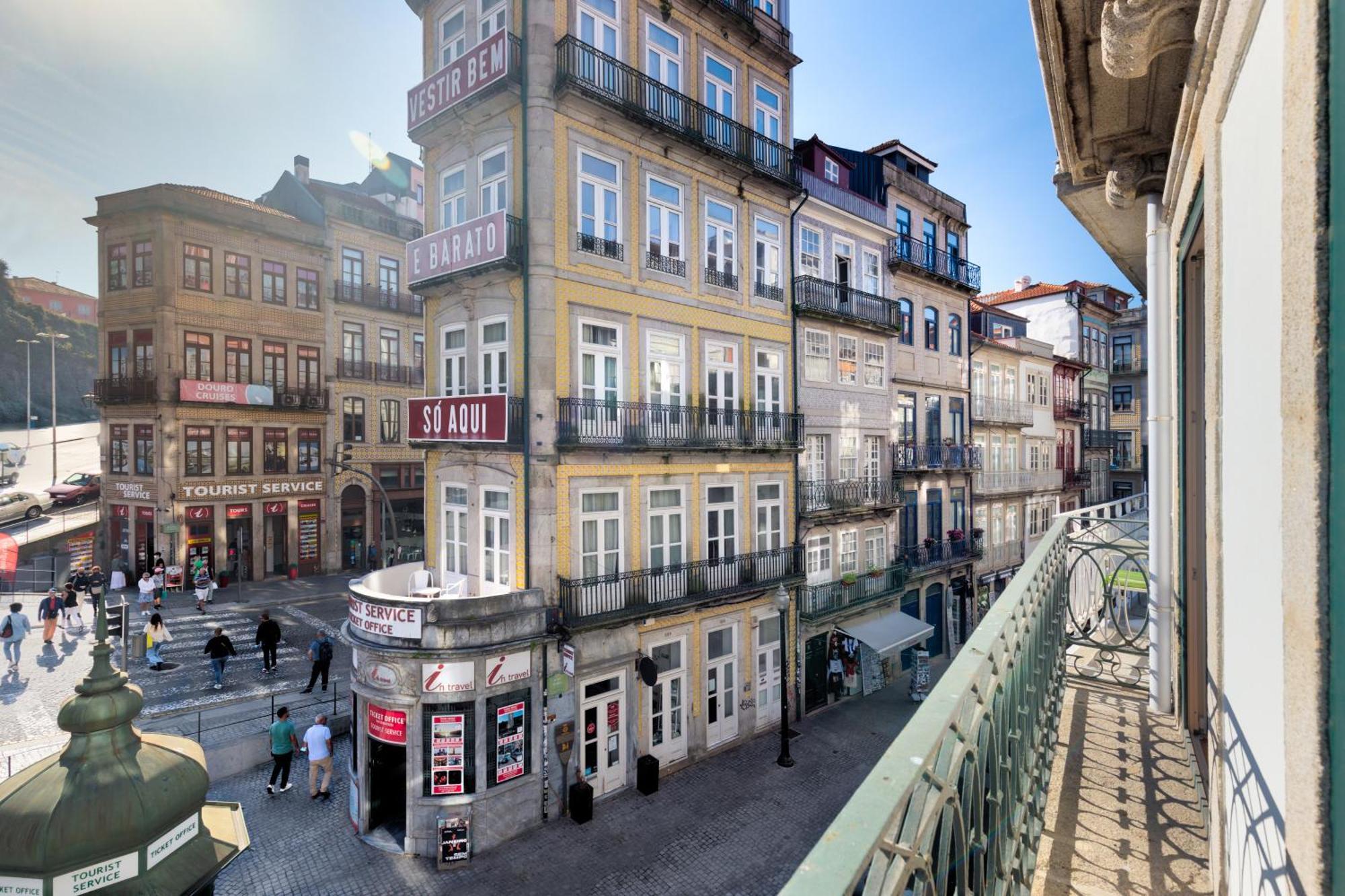 Inbloom Apartments Porto Quarto foto